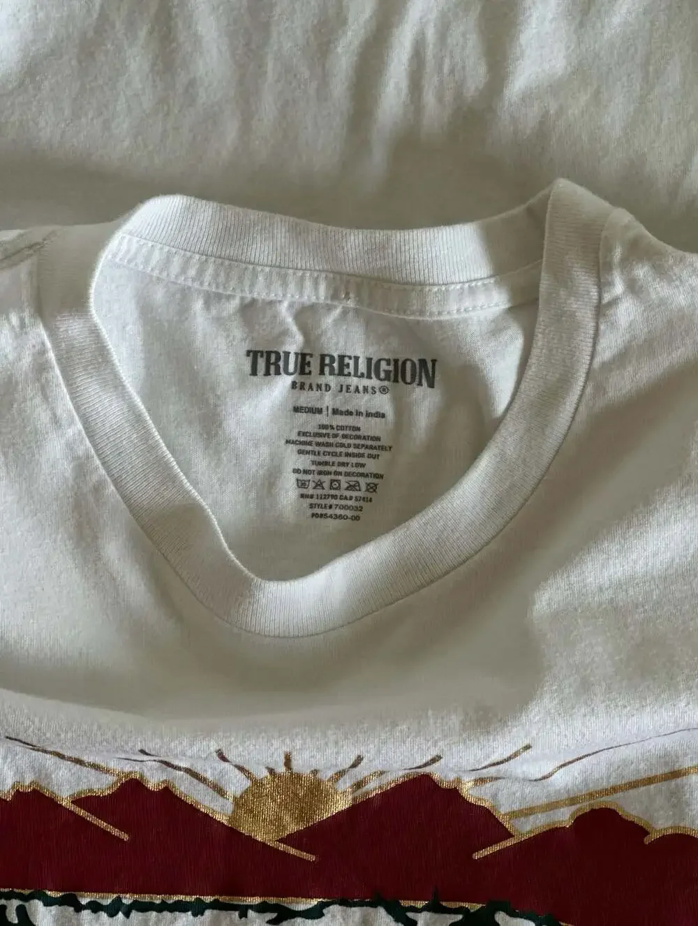True Religion Men's White T-Shirt with Mountain Range Graphic Logo